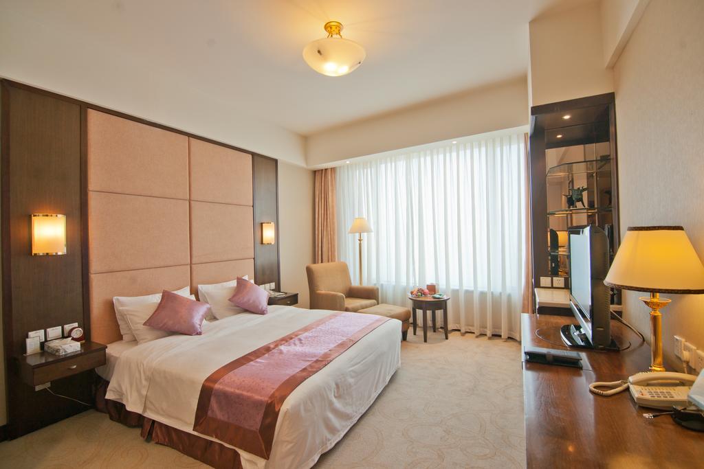 Weihai Golden Bay International Hotel Zimmer foto
